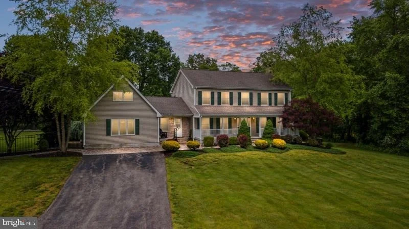 Photo of 526 COUNTY ROAD 579