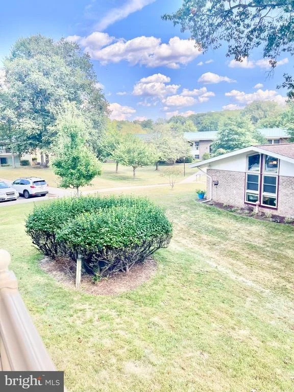 Photo of Unit 732B at 3398 GLENEAGLES DRIVE