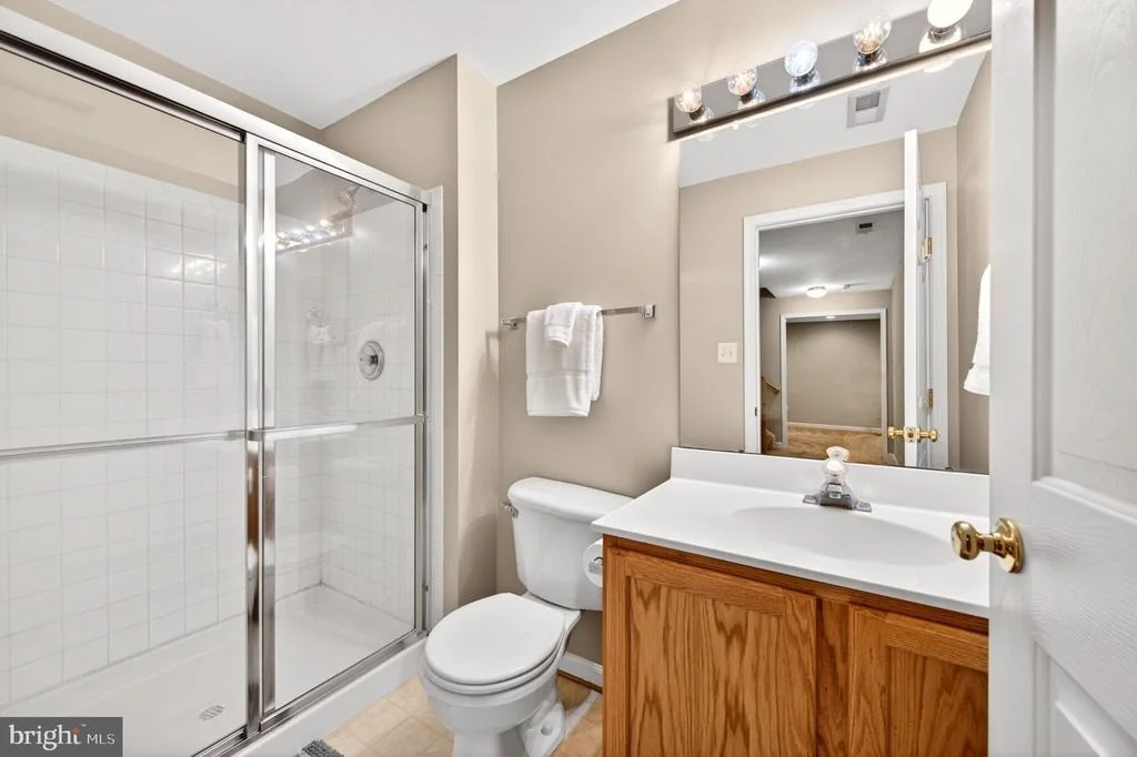 Photo of 8 N POINTE TERRACE