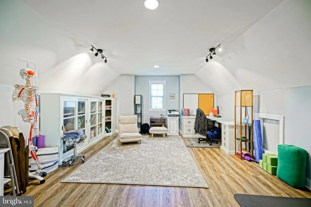 Photo of 35142 BATTLEMIXER DRIVE