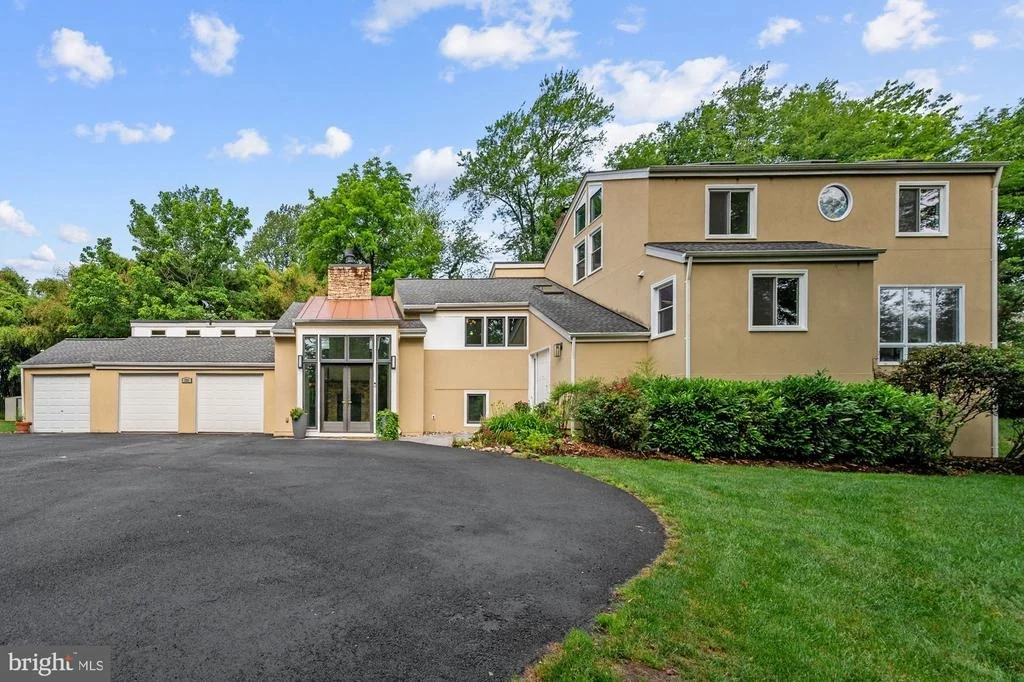 Photo of 1316 ALPS DRIVE