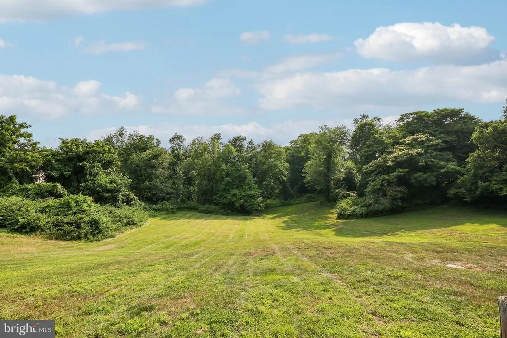 Photo of 2624 ROCKS ROAD