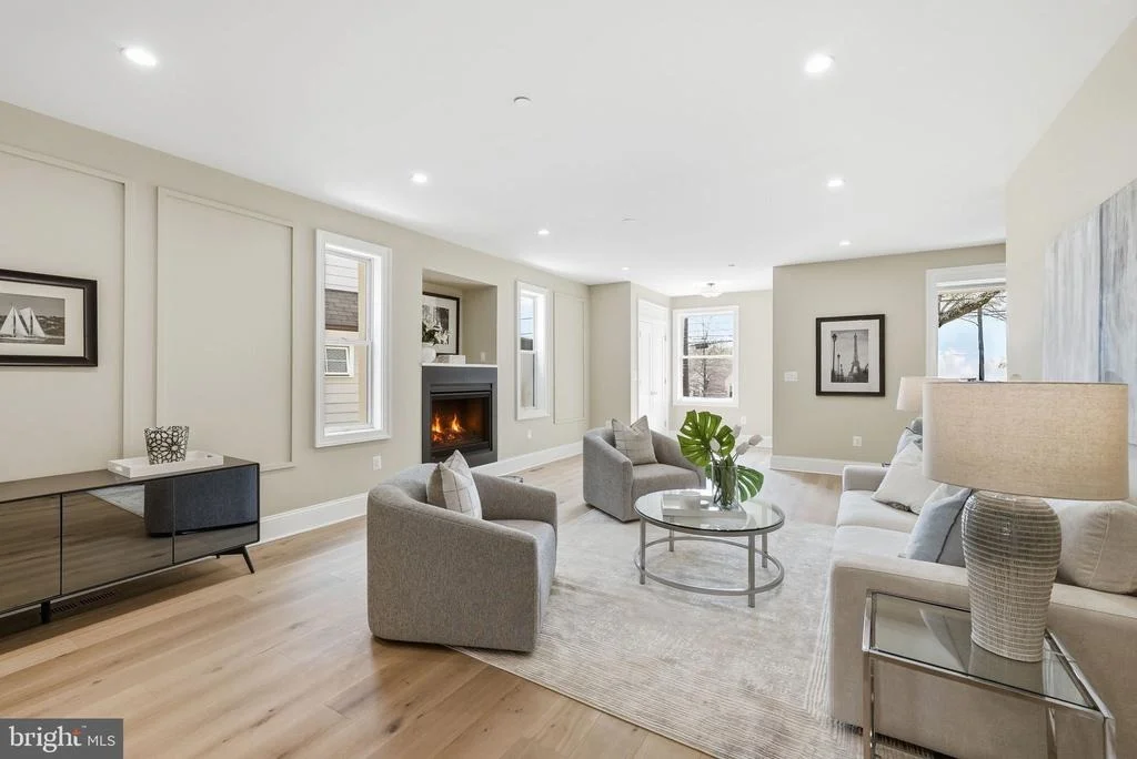 Photo of 5047 MACARTHUR BOULEVARD NW
