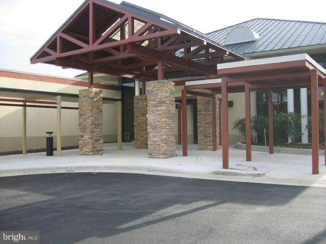 Photo of Unit 2225 at 15107 INTERLACHEN DRIVE