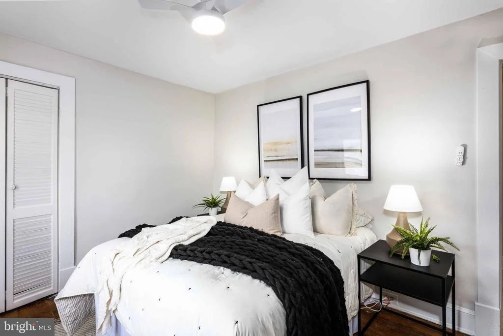 Photo of 4217 HARCOURT ROAD