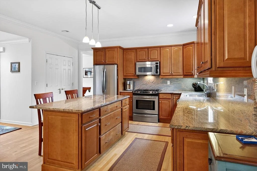 Photo of 77 HEMLOCK DRIVE