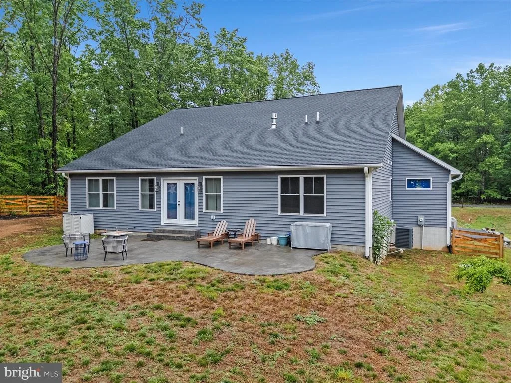 Photo of 367 PINEHURST DRIVE