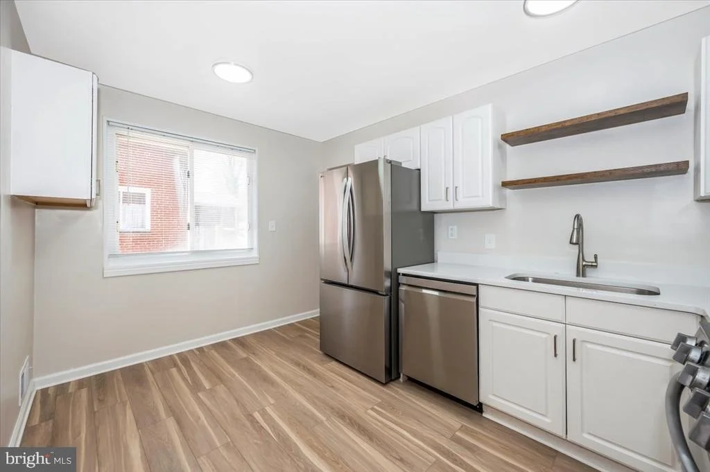 Photo of 3407 FLORAL STREET