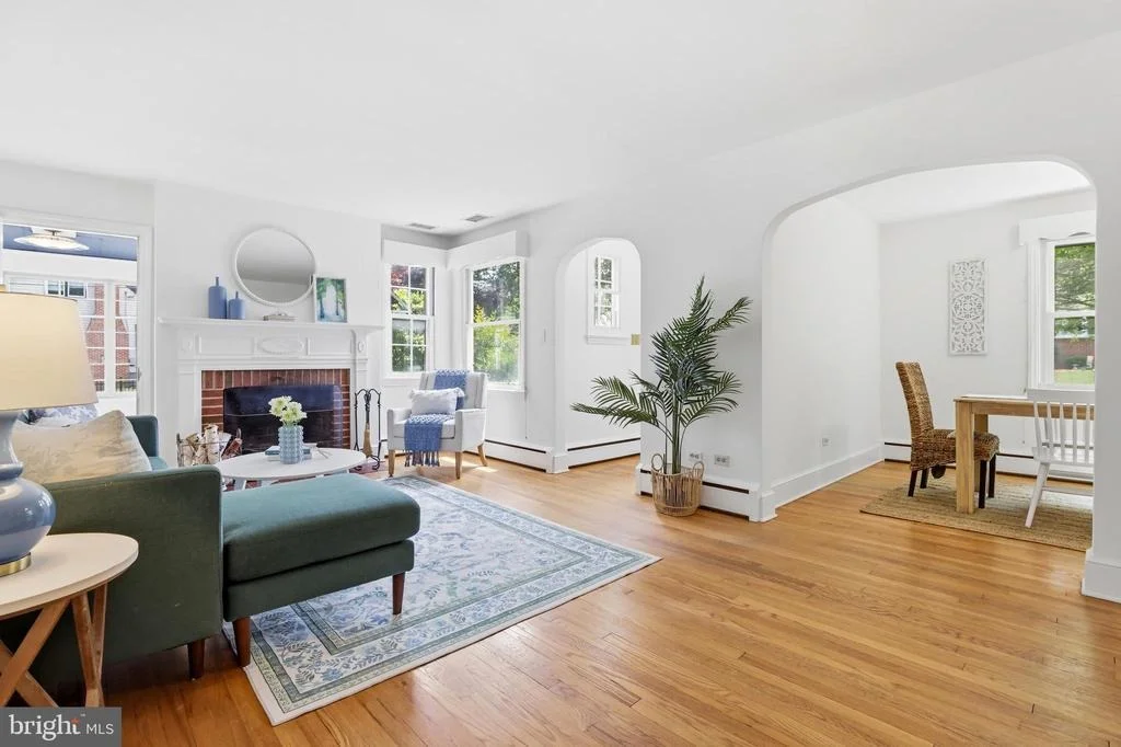 Photo of 411 LUDLOW ROAD