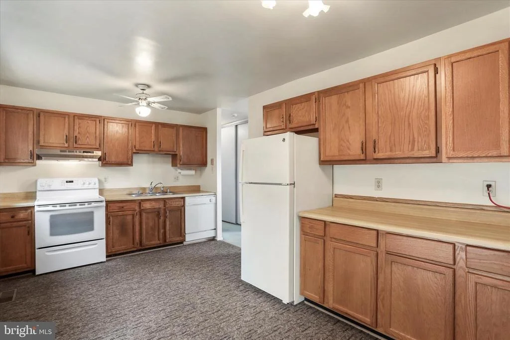 Photo of 267 LONGFORD DRIVE