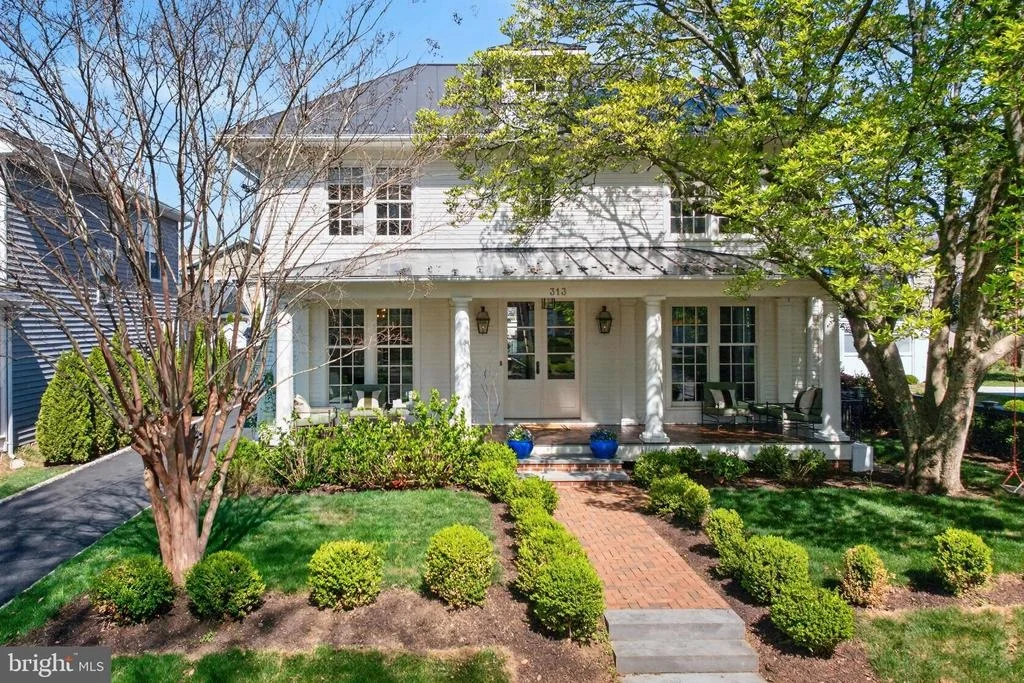 Photo of 313 WASHINGTON STREET