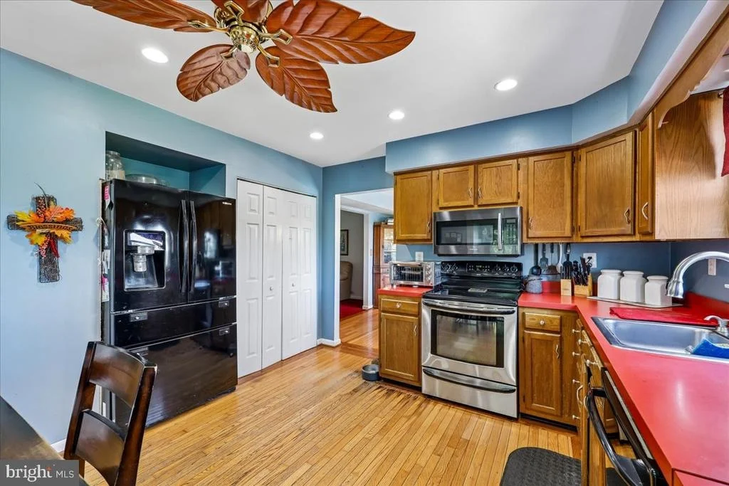 Photo of 6648 WIND RIDGE ROAD