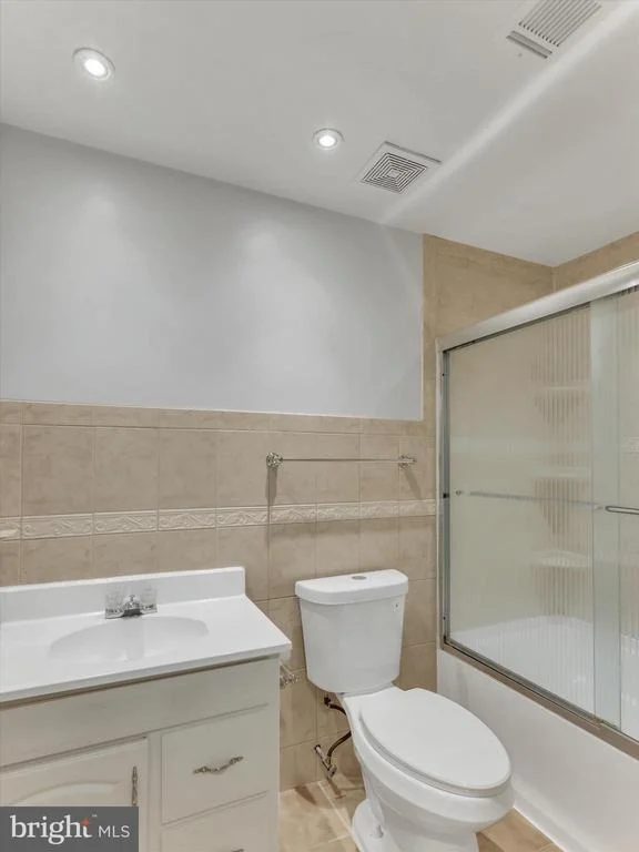 Photo of 24737 NICKELBY DRIVE