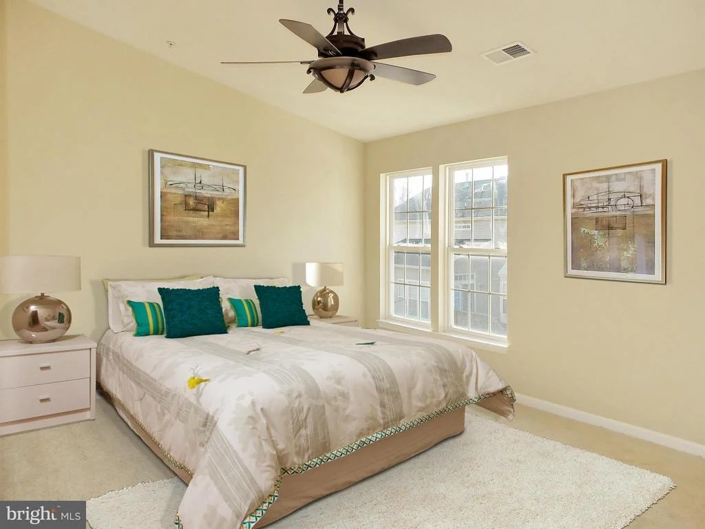 Photo of 2424 KNAPPS WAY