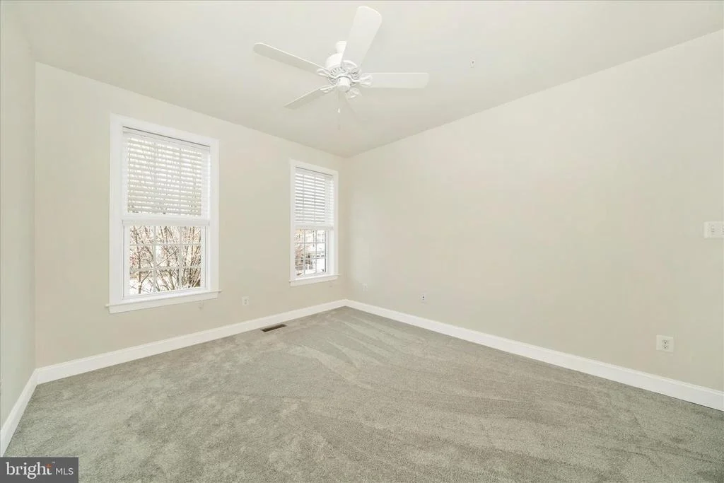 Photo of 1318 VOLUNTEER DRIVE