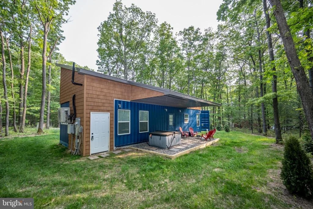 Photo of 2195 GLENDALE ROAD