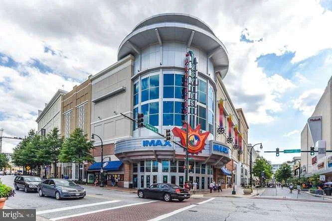 Photo of 734 SILVER SPRING AVENUE