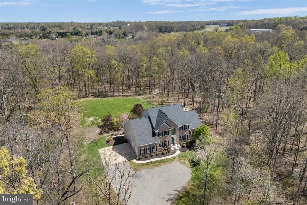Photo of 9055 BUCKLAND MILL ROAD