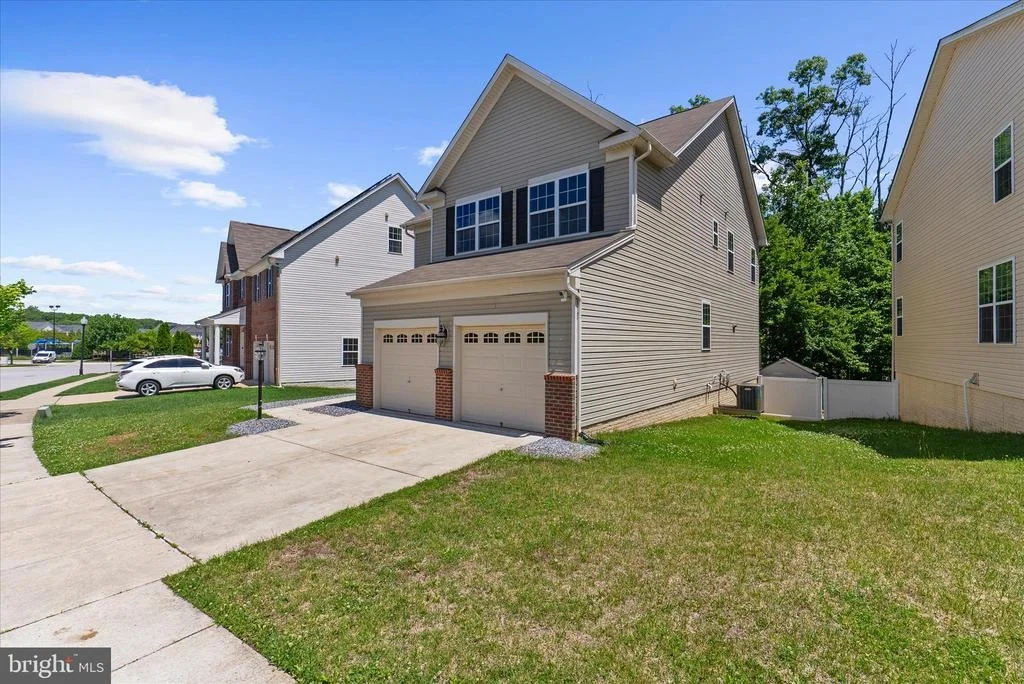 Photo of 7807 STONEBRIAR DRIVE