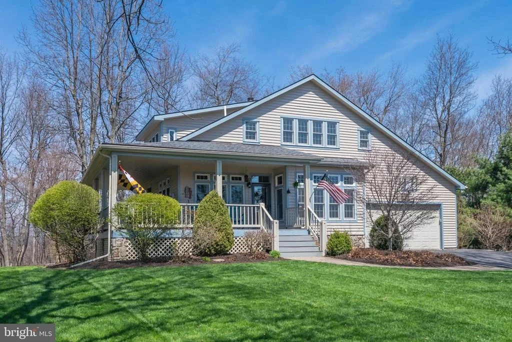 Photo of 726 SUNSET RIDGE DRIVE