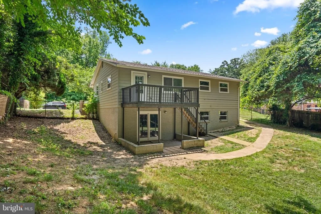 Photo of 5010 THUMAN DRIVE