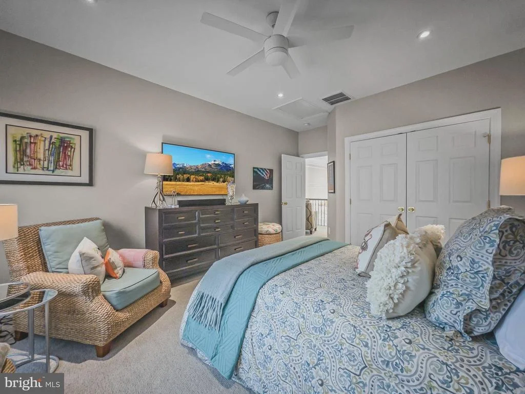 Photo of 3738 GLEN EAGLES DRIVE