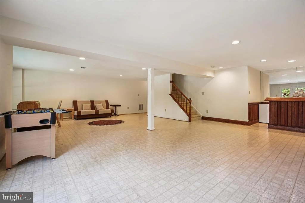 Photo of 9537 FOX HOLLOW