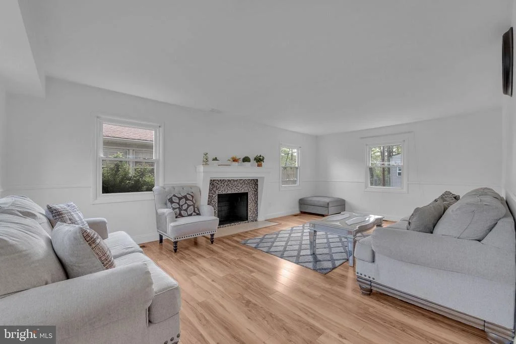 Photo of 13 NORTHAMPTON DRIVE
