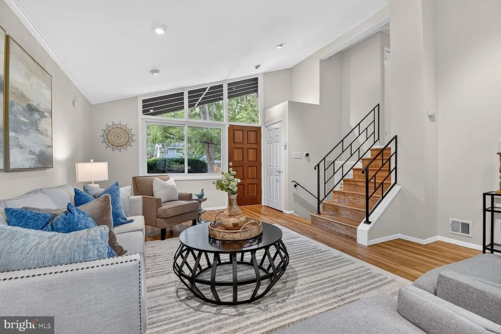 Photo of 4401 FERRARA DRIVE