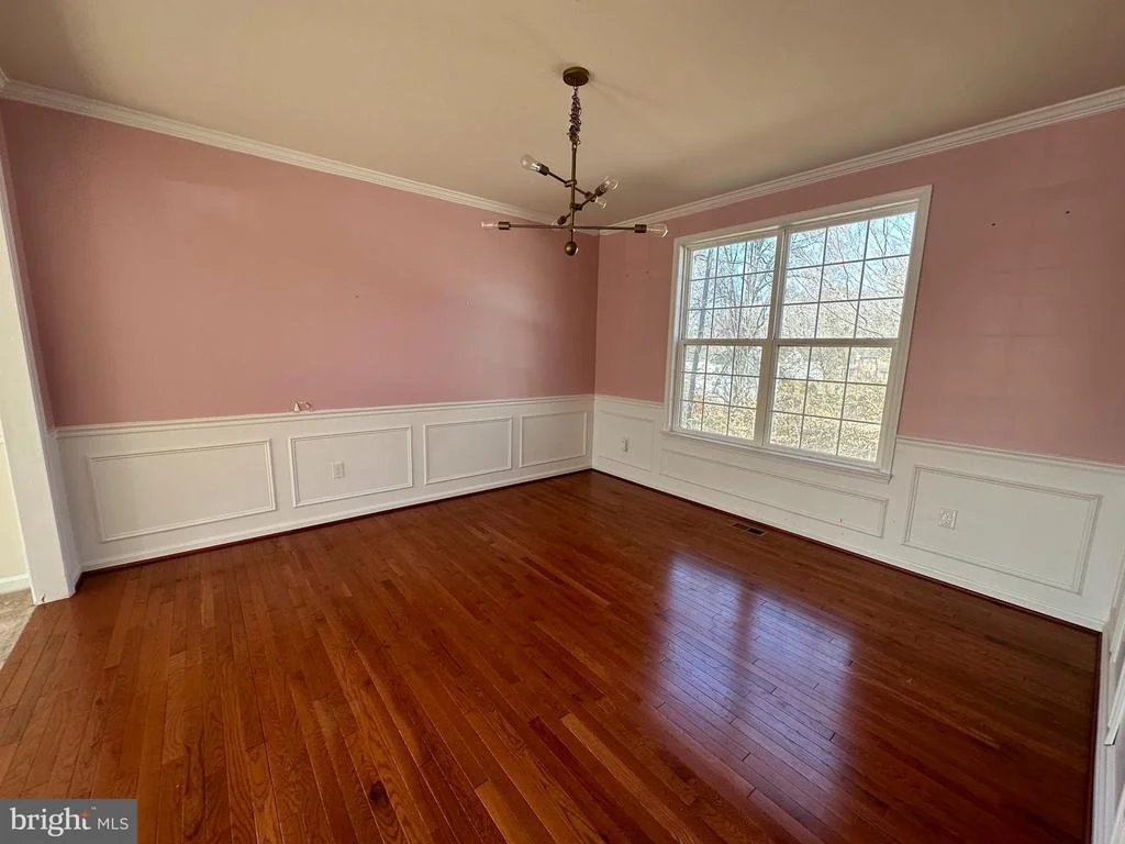 Photo of 7376 TOTTENHAM DRIVE