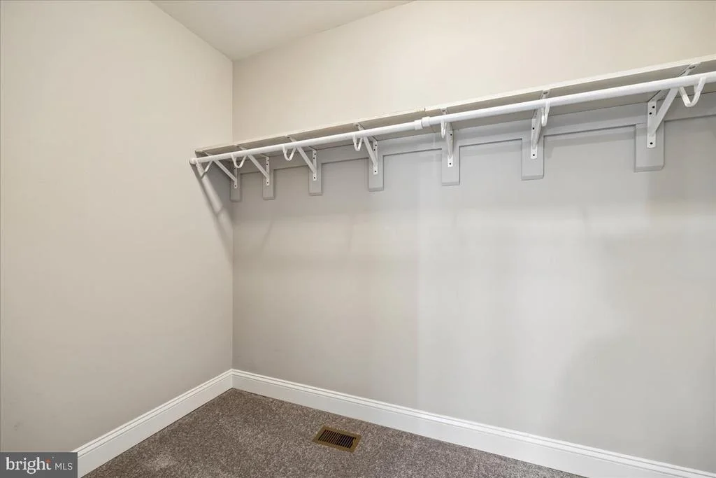 Photo of 17132 HOSKINSON ROAD