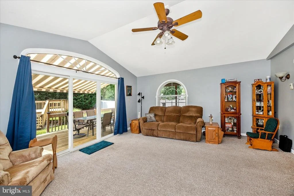 Photo of 109 REBECCAS COURT