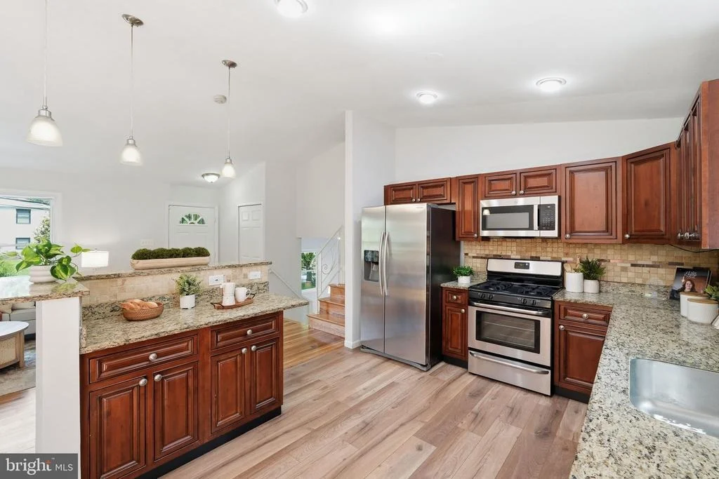 Photo of 2704 WELLER ROAD