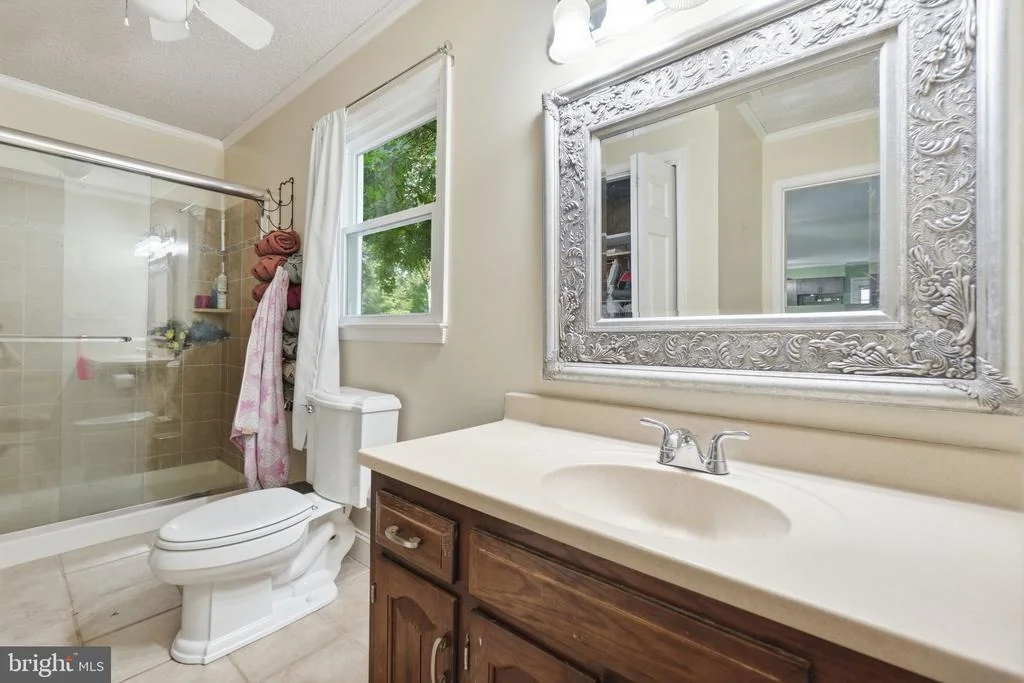 Photo of 912 BUCKINGHAM DRIVE