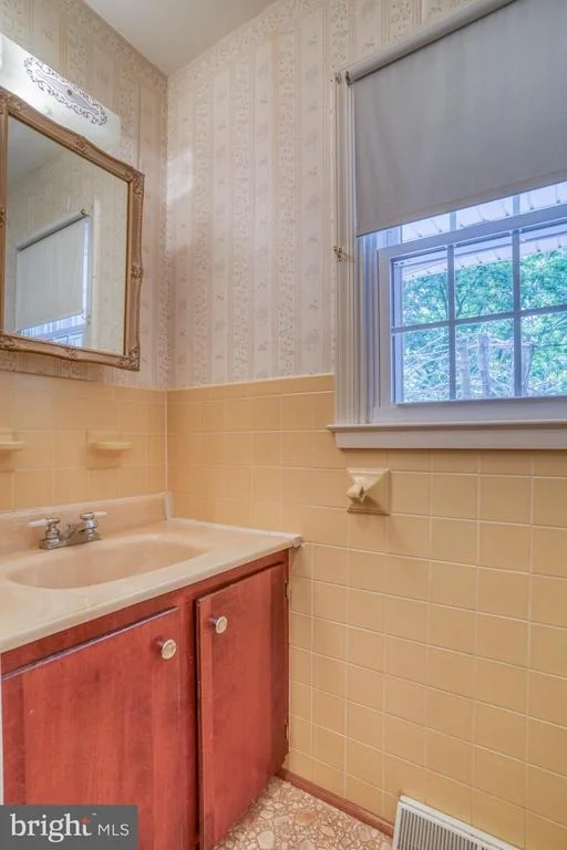 Photo of 5 WINGED FOOT ROAD