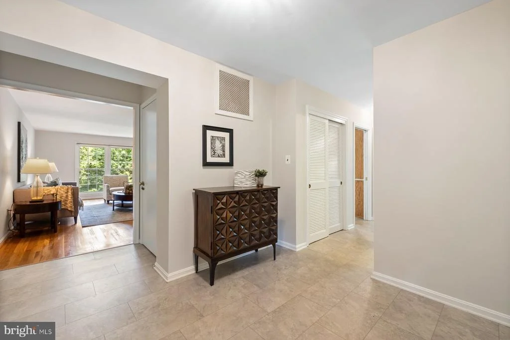 Photo of 7710 HUNTMASTER LANE