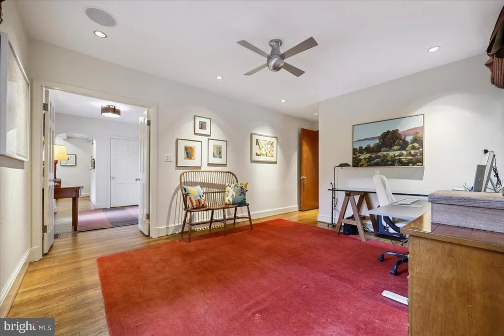 Photo of 1212 WOODSIDE PARKWAY