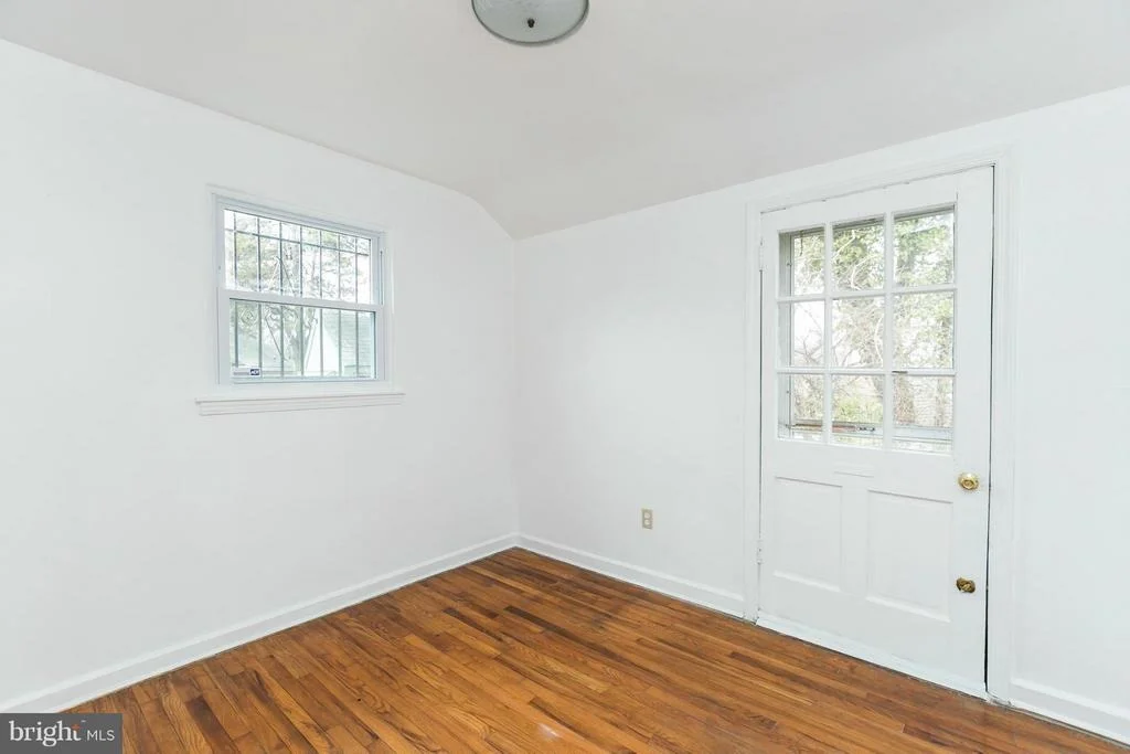Photo of 12102 GRANDVIEW AVENUE
