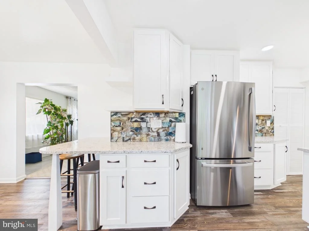 Photo of 5512 KATHLEEN PLACE