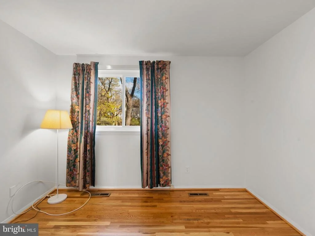 Photo of 5013 ELIOTS OAK ROAD