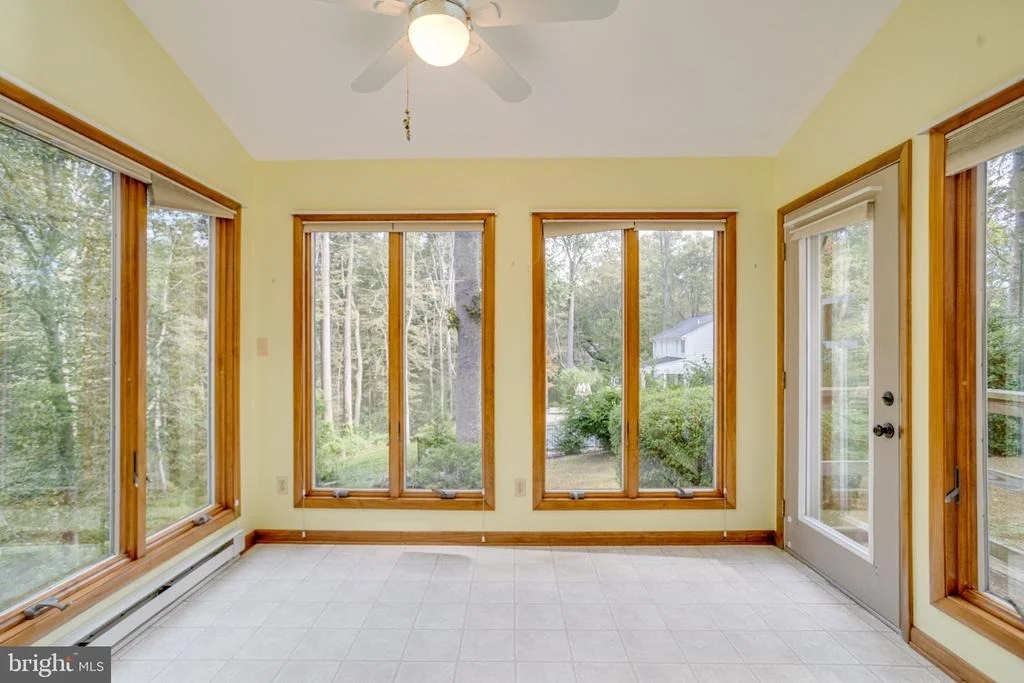 Photo of 2010 FALLSGROVE WAY