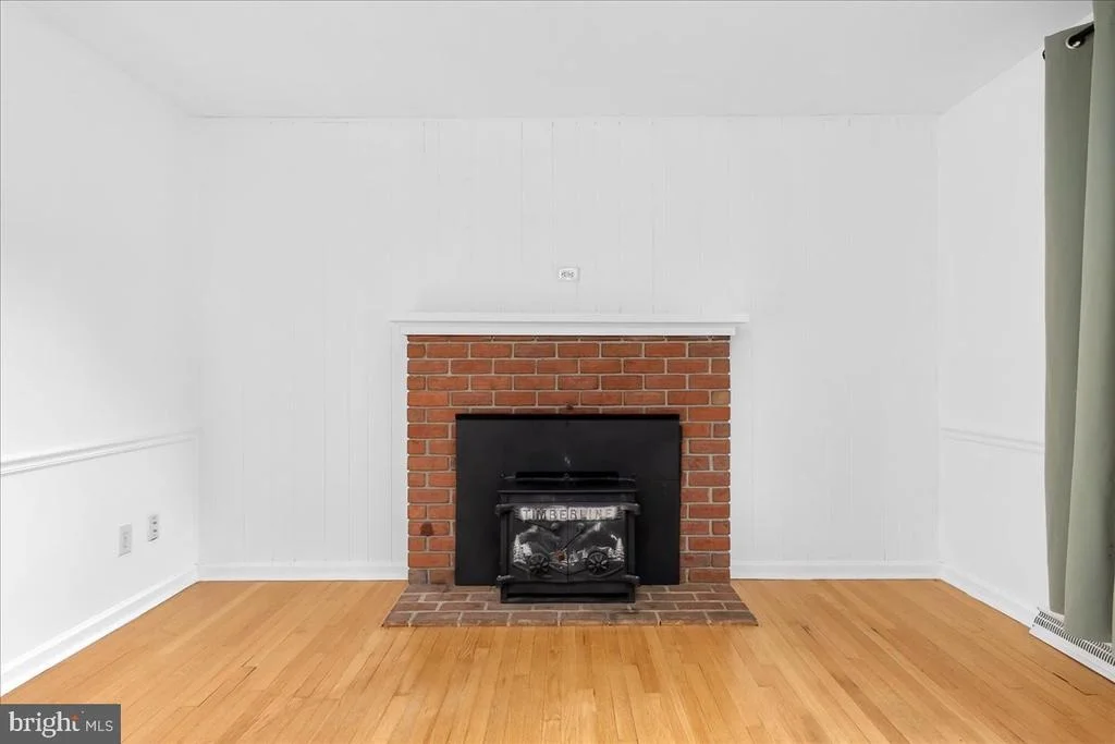 Photo of 10602 OAKTREE CIRCLE