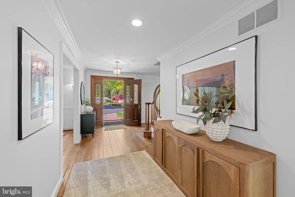 Photo of 7019 ARMAT DRIVE