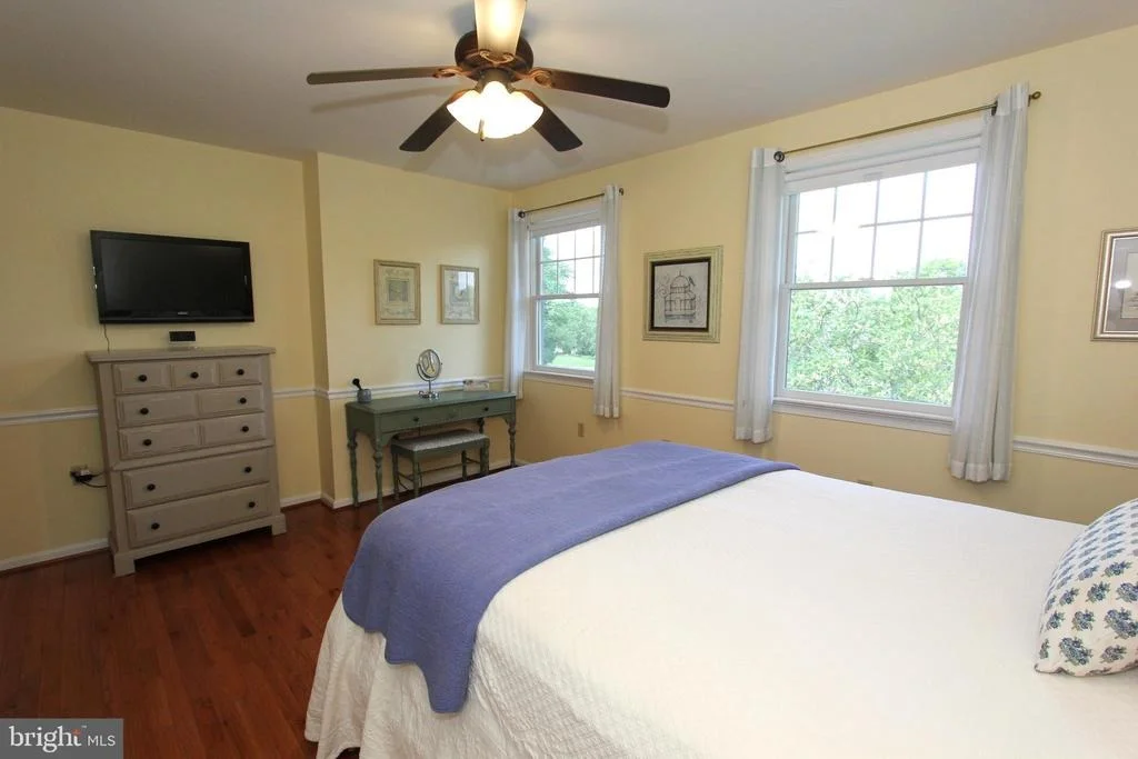 Photo of 6759 MEADOWSIDE DRIVE