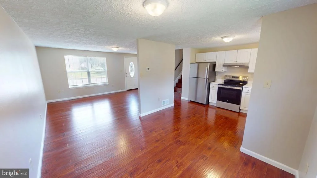 Photo of 1180 BANNISTER CIRCLE