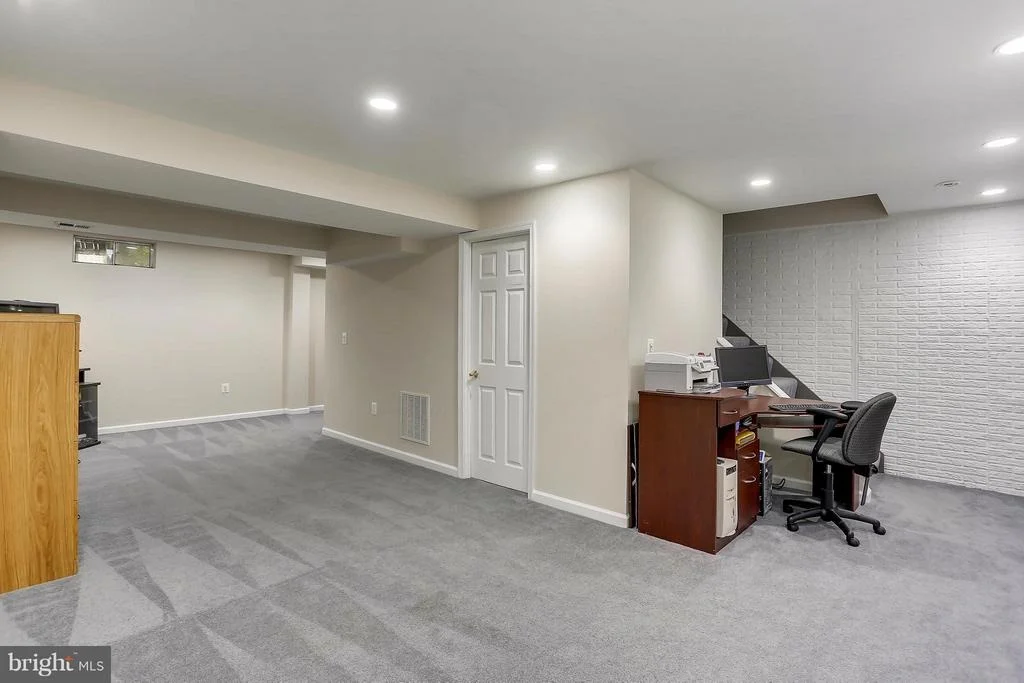 Photo of 17907 GAINFORD PLACE