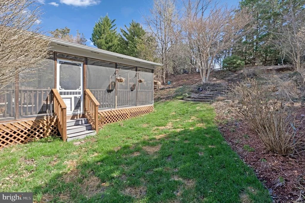 Photo of 47807 BLOCKHOUSE POINT PLACE