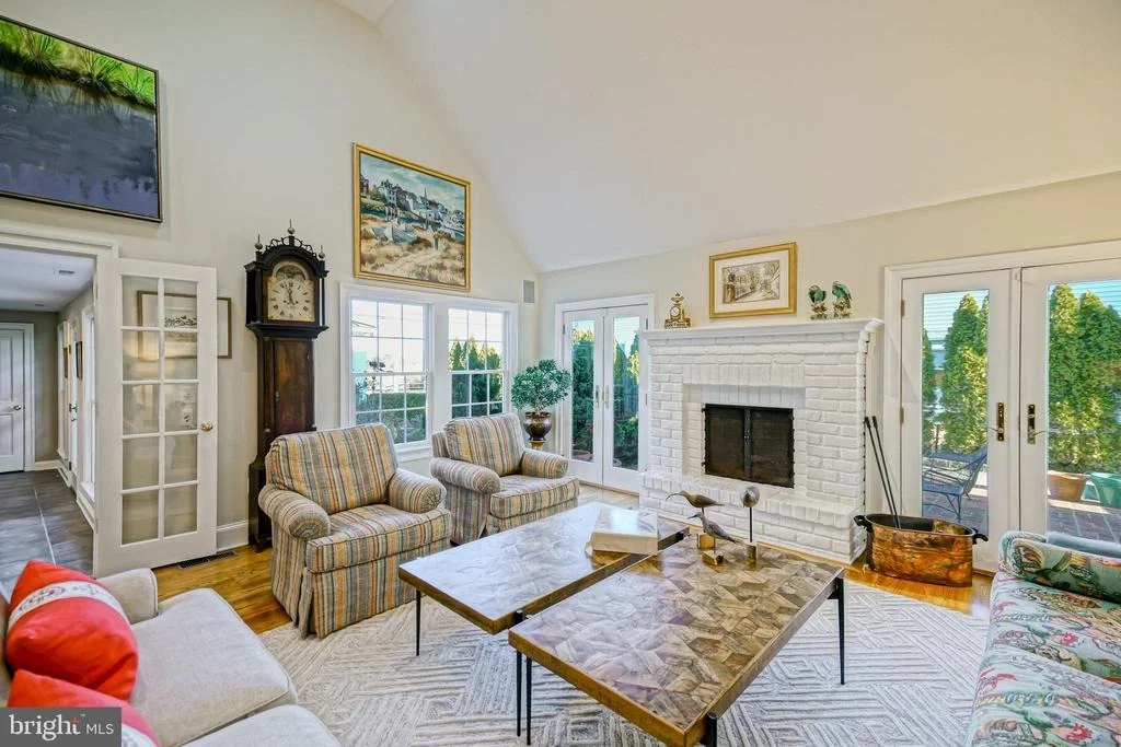 Photo of 558 PILOTTOWN ROAD