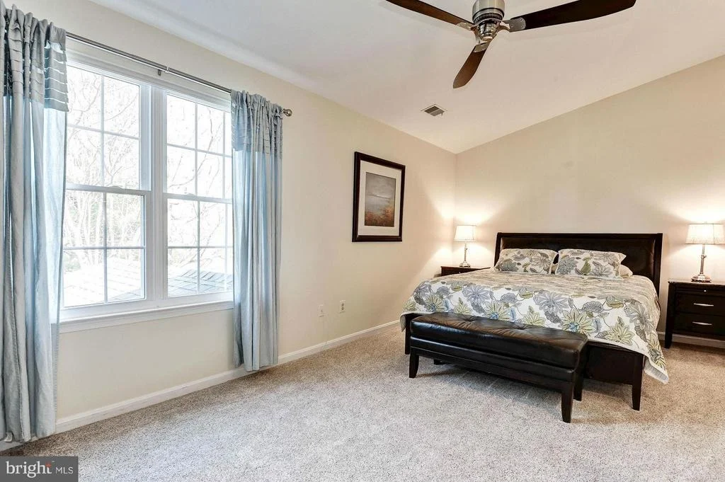 Photo of 413 WOONSOCKETT LANE