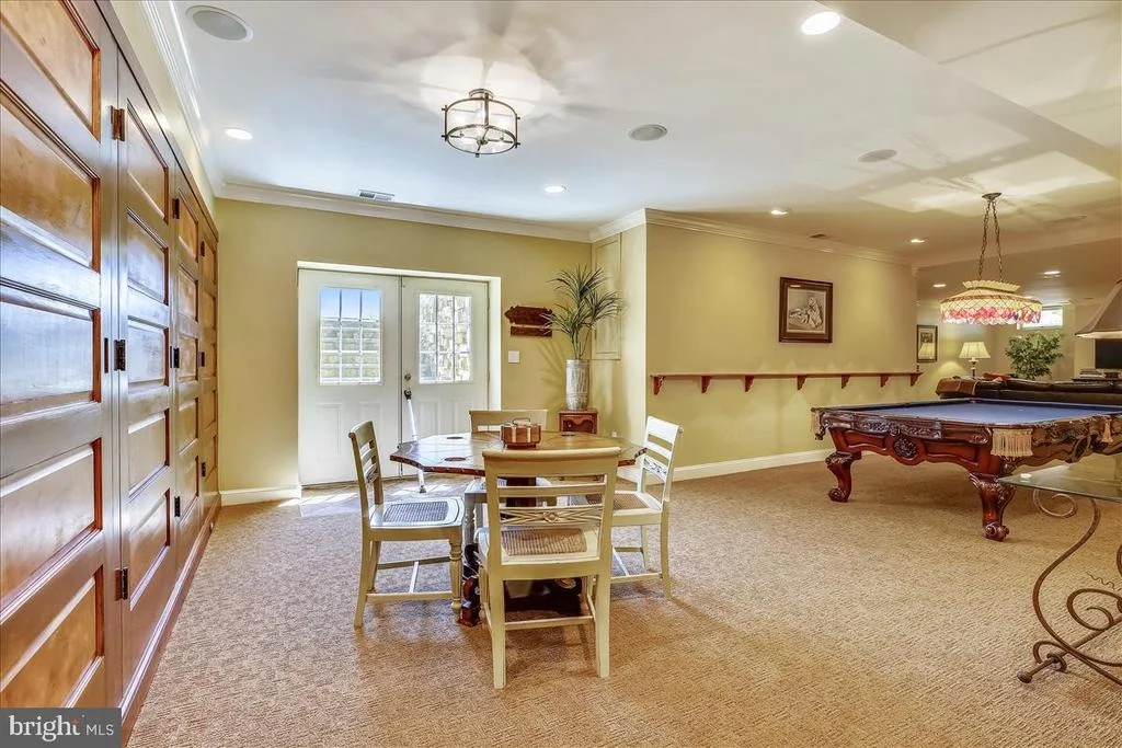 Photo of 21129 GOLF ESTATES DRIVE